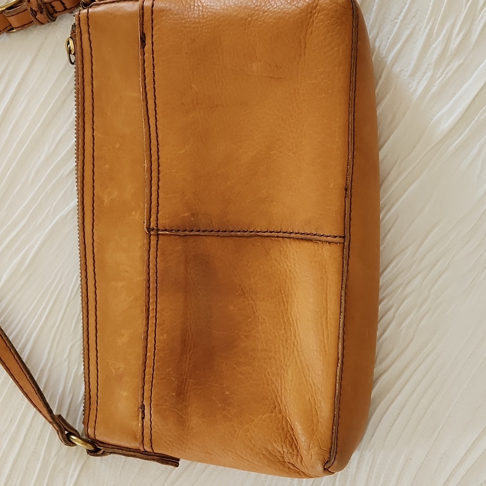 Margot Tan Leather Crossbody Bag - Picture 10 of 14